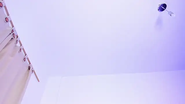 dulce11  online show from September 24, 11:20 am