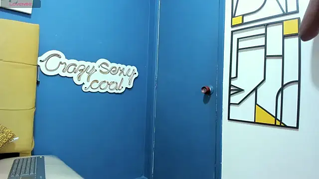 Lucia Spear online show from September 30, 12:55 pm