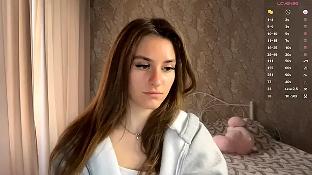 miainheat online show from September 20, 8:01 am