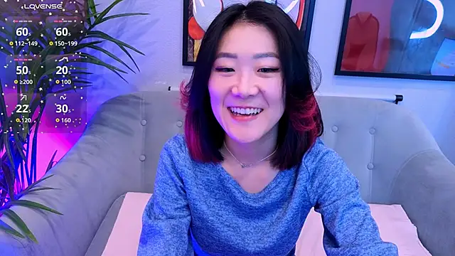 AikoYamada online show from November 4, 7:02 am