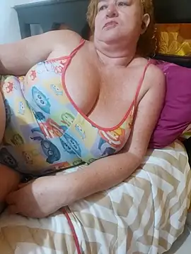 Miss-tetas online show from December 2, 1:02 pm