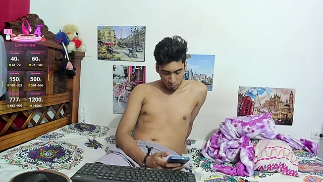 Roxana Tony online show from April 8, 2:03 am