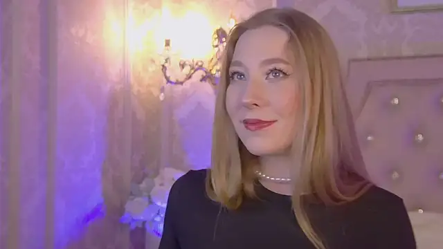 MiaEuphoria  online show from October 7, 3:55 am