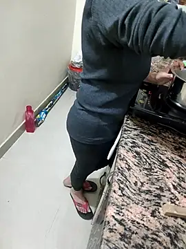 Pihu Chopra online show from November 13, 3:55 pm