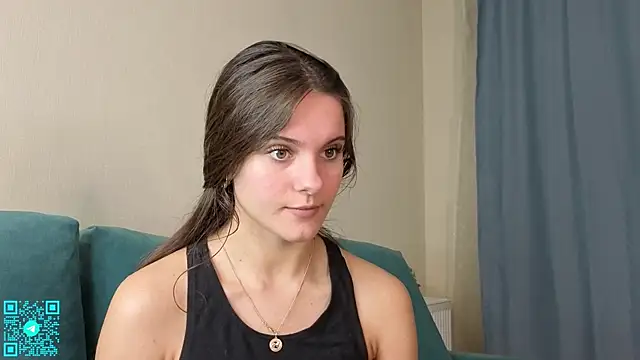 chloemilka online show from September 19, 5:45 pm