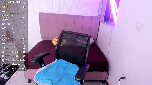 anna moon11 online show from November 14, 5:07 am