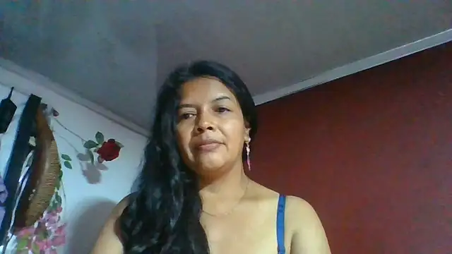 DianaOchoa  online show from May 31, 9:37 am