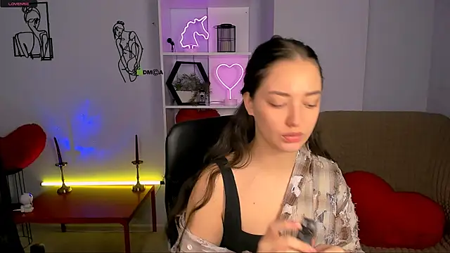 miki-niki online show from November 11, 6:42 am