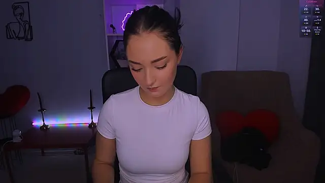 miki-niki online show from November 14, 10:48 am