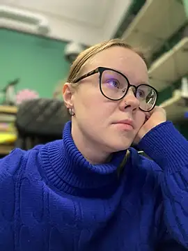  CherryBloom  online show from September 25, 8:35 am