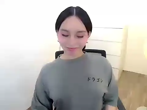 holly tabby online show from September 19, 8:41 pm