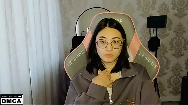 MeilideQian1 online show from October 7, 7:24 am