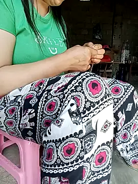 jienrrr online show from April 10, 2:17 am