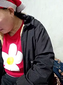 yoowwmr online show from January 14, 1:54 am