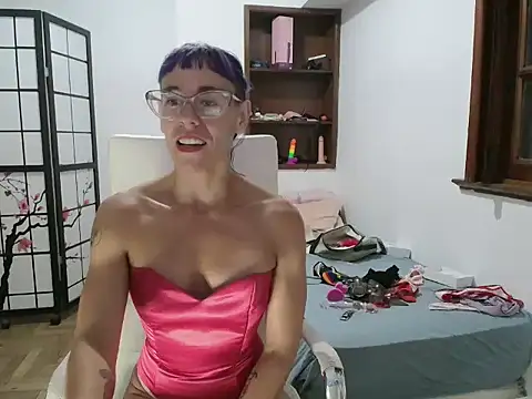 MitzieDupr online show from February 12, 10:55 pm