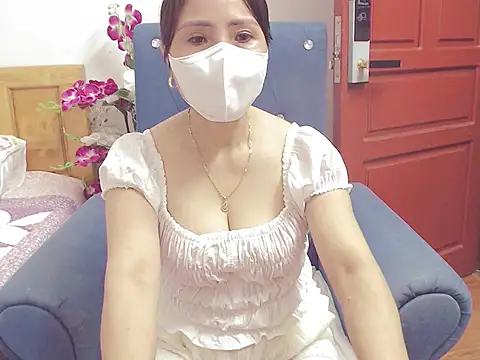 ruby 8x online show from September 17, 11:41 am