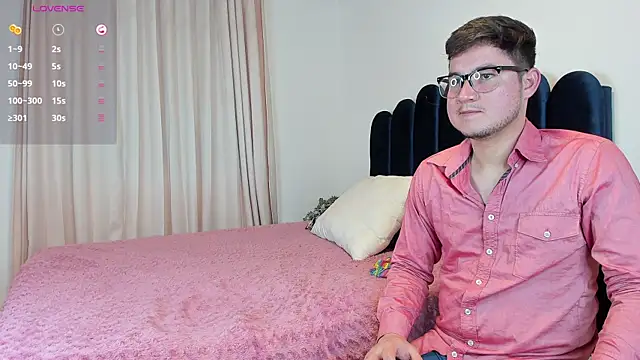 CameronyMartinn online show from September 16, 3:25 am