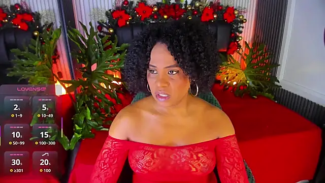 AriebonyBrooke online show from December 19, 12:19 pm