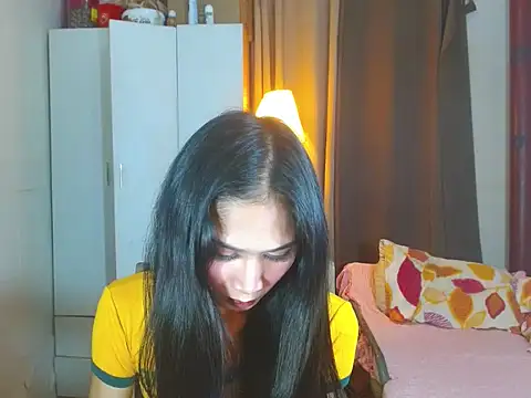 kittygurl124 online show from March 31, 9:59 pm