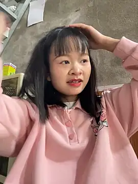 Daisy018 online show from December 1, 6:39 am