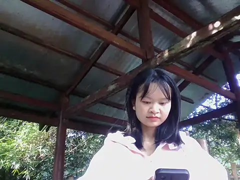 Daisy018 online show from September 18, 9:30 am