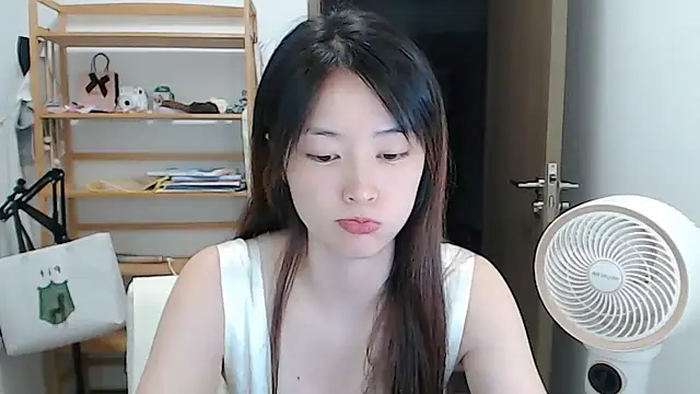 Mimi-cnbaby online show from May 17, 1:32 pm
