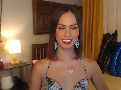 Nathalieheartt online show from September 29, 2:49 am