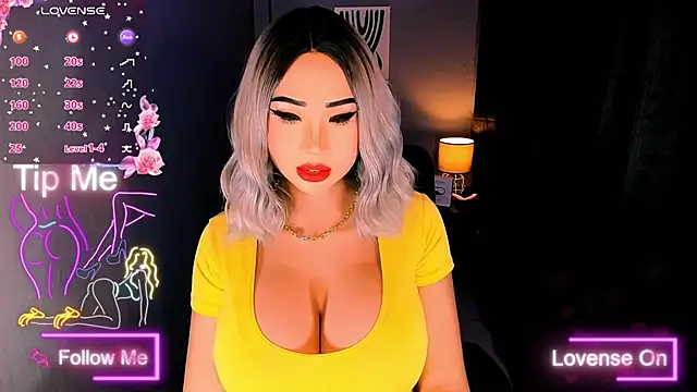 TriciaCumLoader online show from September 21, 1:10 pm