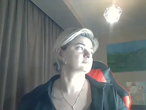 Wymini online show from September 27, 9:11 pm