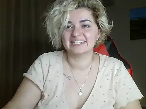 Wymini online show from September 20, 9:24 pm