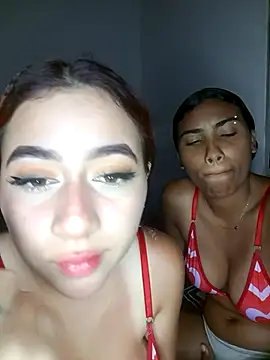 Chloe Sky love online show from September 12, 4:57 am