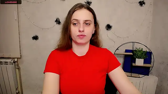 AmandaDimond  online show from April 1, 11:00 am