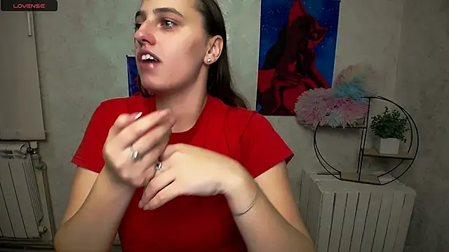 AmandaDimond  online show from November 7, 1:06 pm