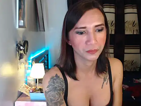 hottielicious slut69 online show from March 18, 12:21 pm