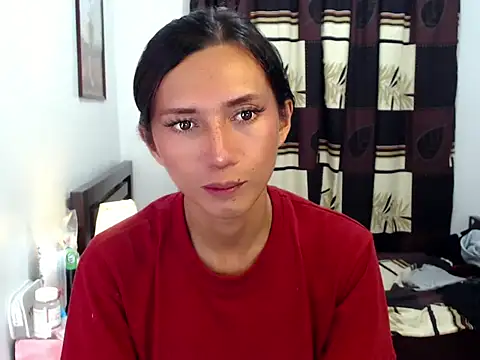 hottielicious slut69 online show from December 1, 2:31 pm