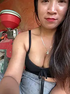 ThiHa003 online show from April 11, 12:39 am