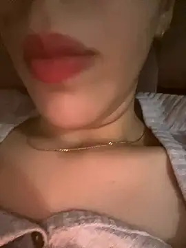 Mimisixo online show from October 29, 11:07 pm