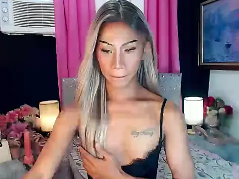 sassylatina online show from March 21, 6:24 pm