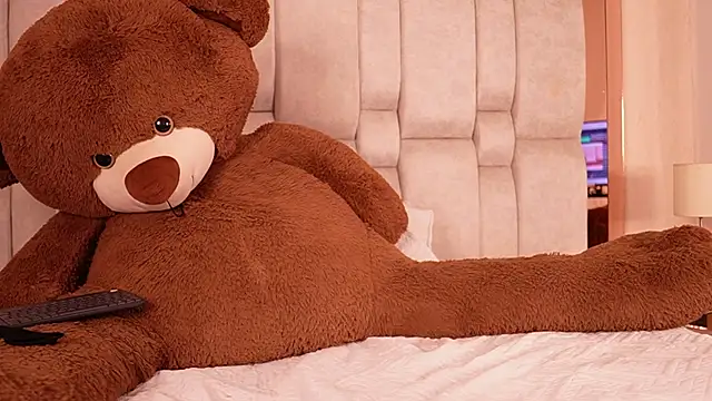 SamantaVazquez online show from April 10, 12:44 pm