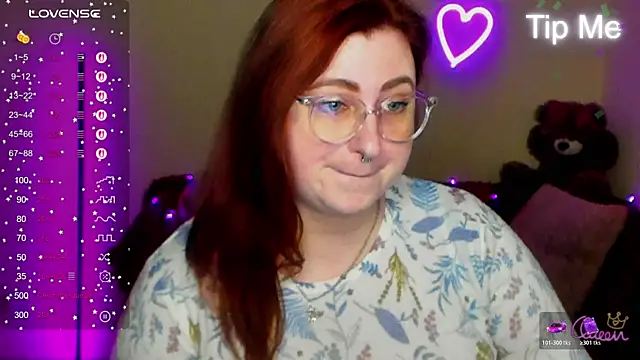 Alicia love00 online show from April 16, 11:21 am