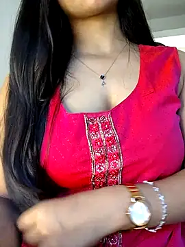 luv johrrra online show from January 9, 11:03 am