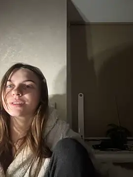 Snapshot of Delilah_Leila chatting on November 20, 9:49 pm Delilah Leila online show from November 20, 9:49 pm