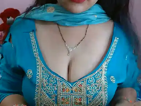Hot anika  online show from May 22, 5:33 pm