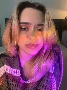 Chloe Ravens online show from September 12, 8:38 pm