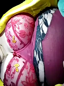 Hnonasix89 online show from February 3, 10:34 pm