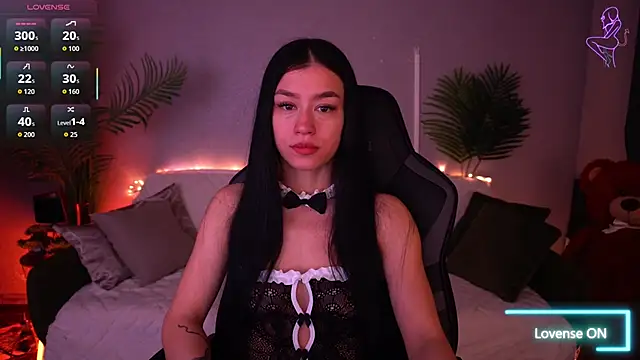 FataleNellie online show from April 9, 9:20 pm