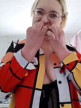 VikaKing online show from March 22, 8:31 am