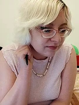 VikaKing online show from November 1, 8:02 pm