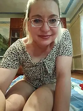VikaKing online show from May 28, 11:52 am