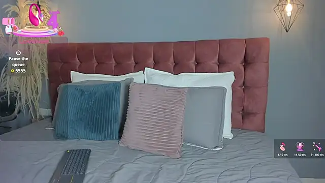 Tania 77  online show from October 29, 12:09 pm